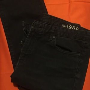 Gap Black Jean- Real Straight Cut